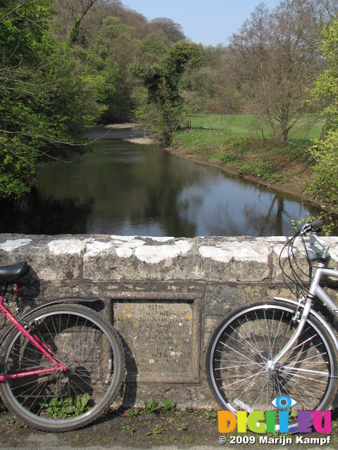 SX05283 Sign and push bikes on new bridge in Merthyr Mawr